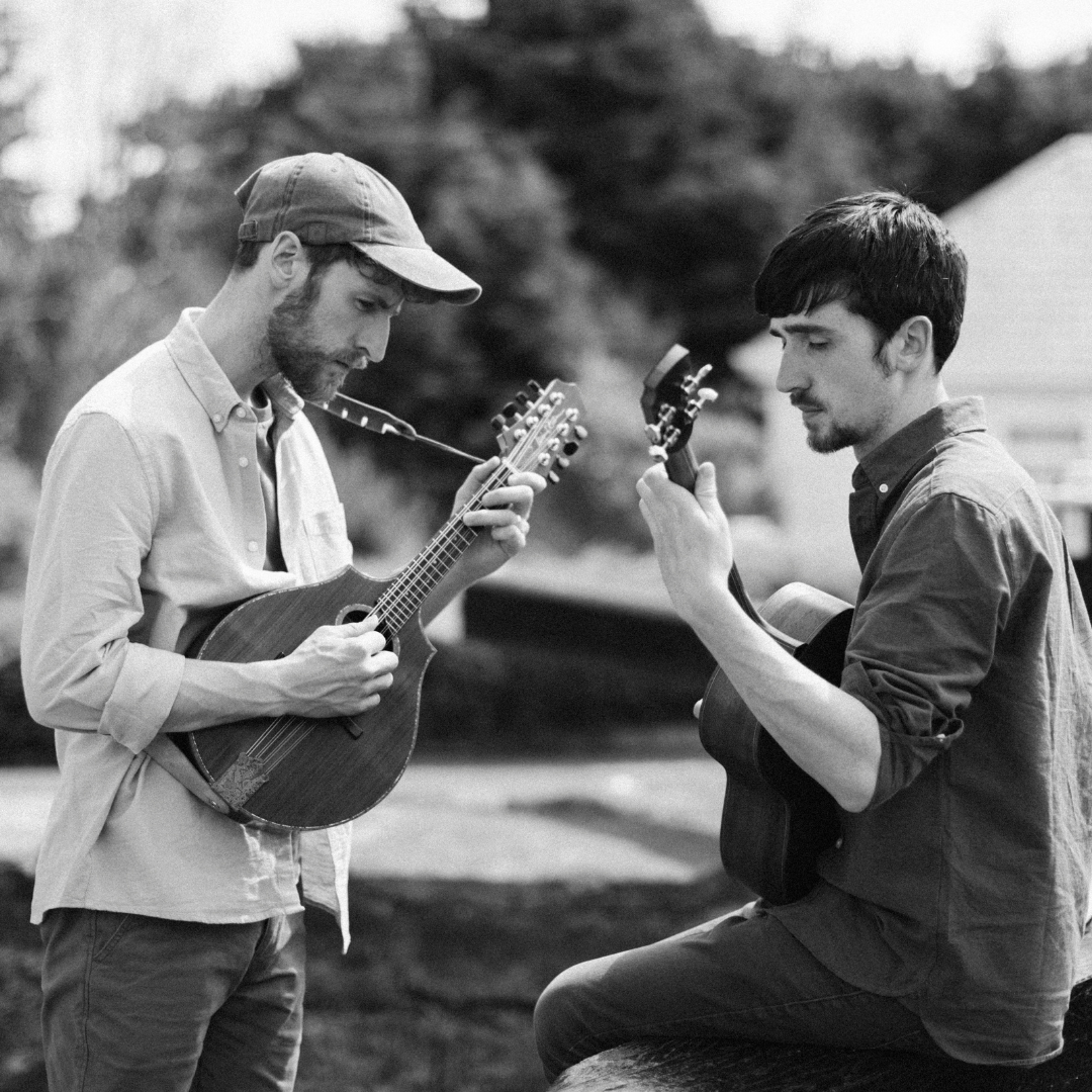 Ye Vagabonds Plus guest – Niamh Bury